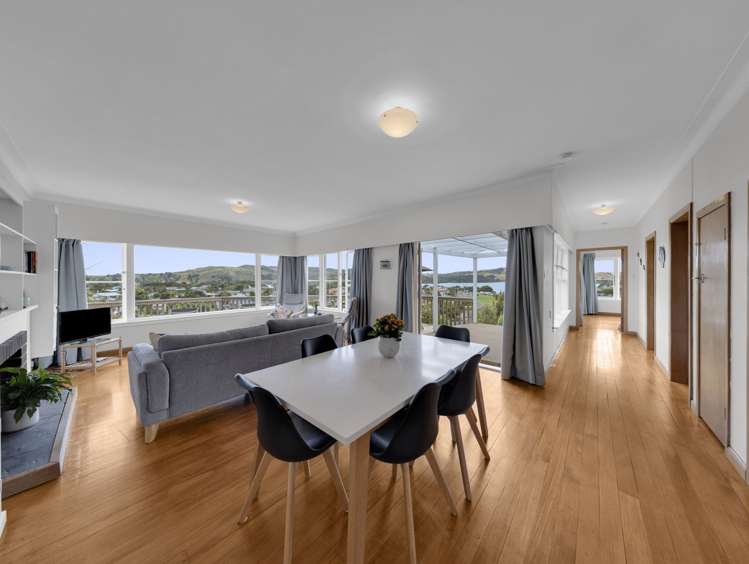 37 Long Street Raglan_6