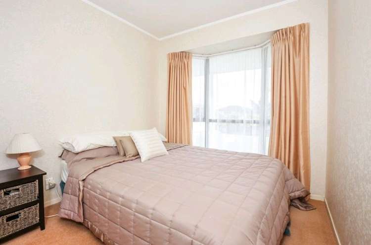 19b Kay Drive Blockhouse Bay_6