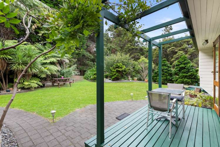 305 Hill Road The Gardens_24