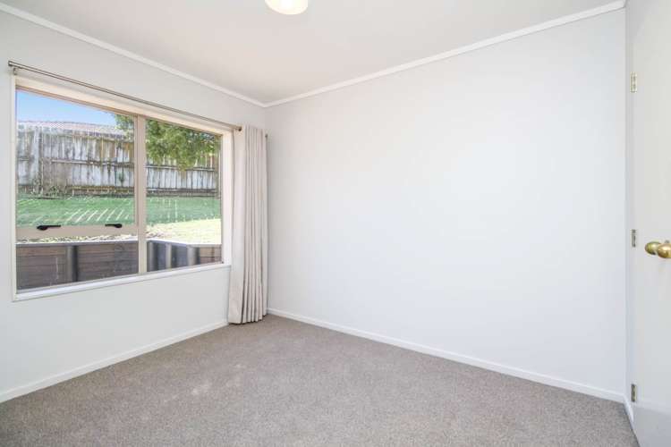 5 Evergreen Rise New Lynn_8