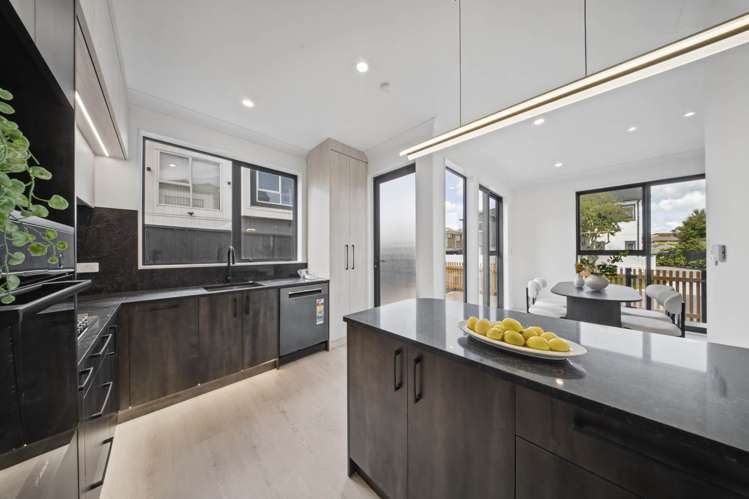4/8 Indus Place Half Moon Bay_4