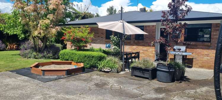 12 Titoki Avenue Waipahihi_6