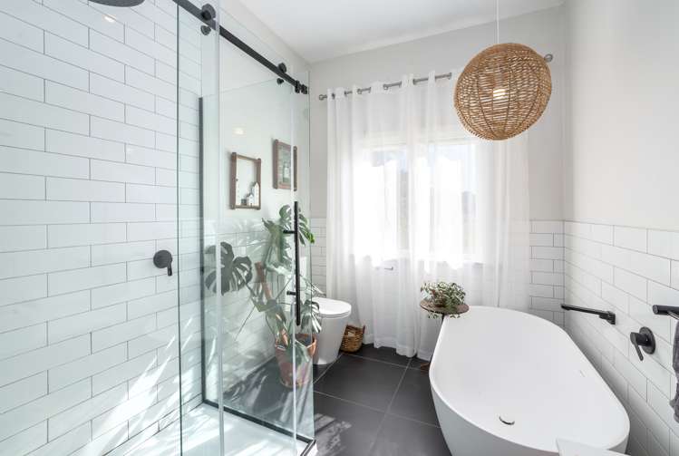 94 Lake Domain Road Featherston_20