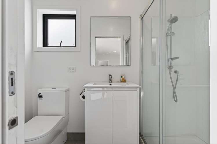 1327 State Highway 1 Hikurangi_13