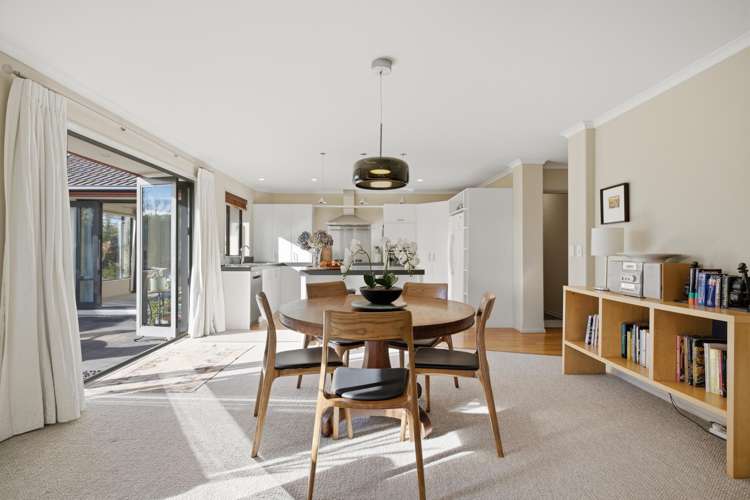 1 Caroline Way Northwood_5
