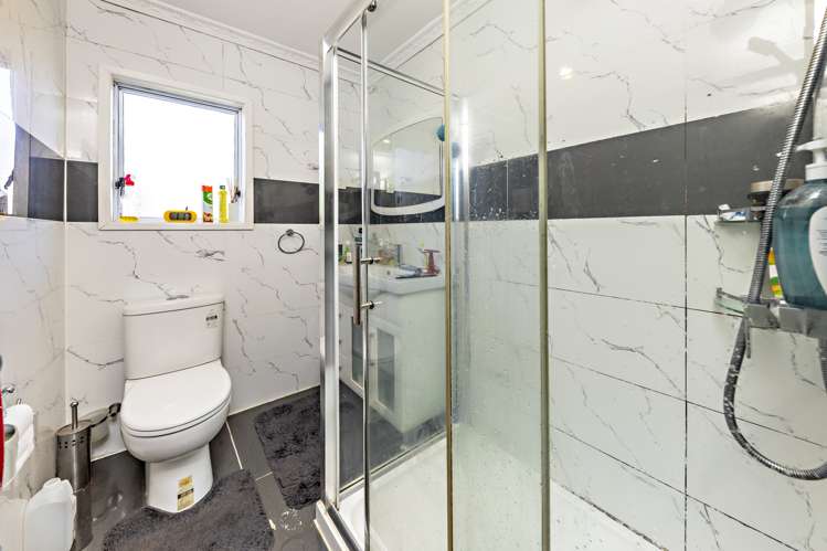 2/21 Gloucester Road Manurewa_12