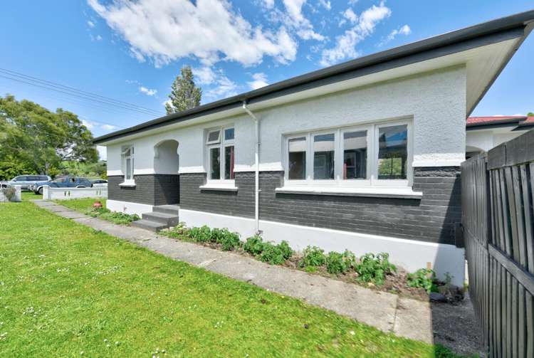 207 Main Street Mataura_18