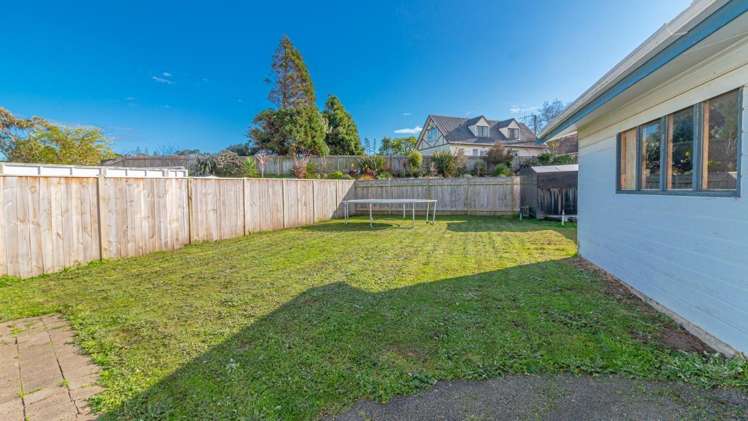 86 Treadwell Street 1227_18