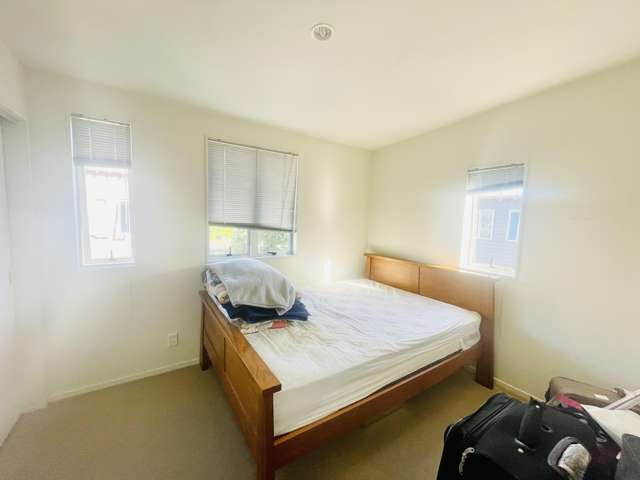 1 Albionvale Road Glen Eden_2