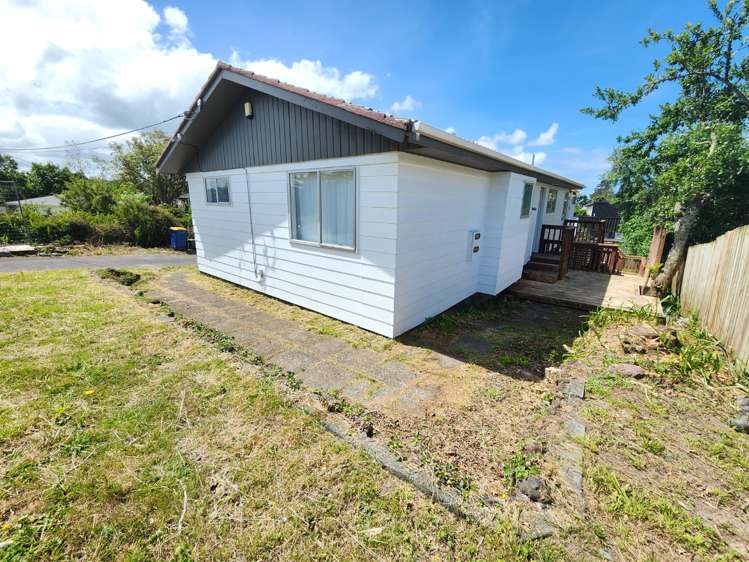 22 Parrs Cross Road 11401_18