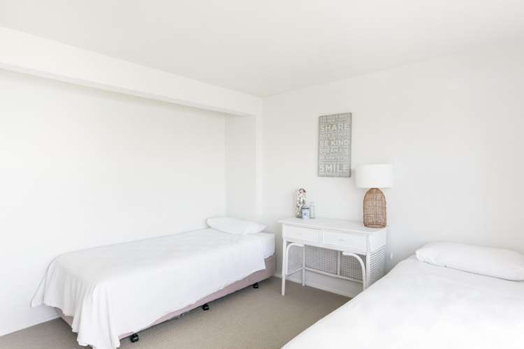 27 Wellington Street Russell_18