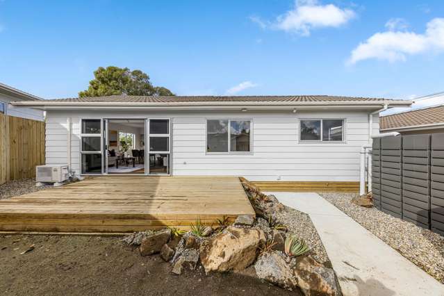Tucked Away & Stylish - MUST BE SOLD