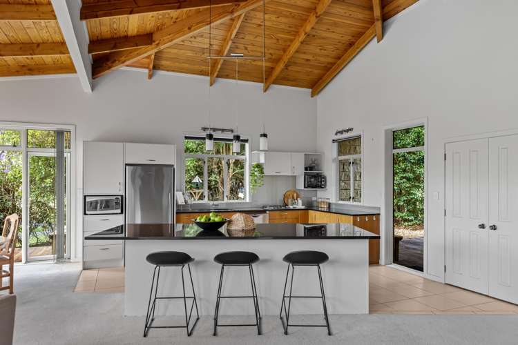 9 Lakeside Drive Orewa_6