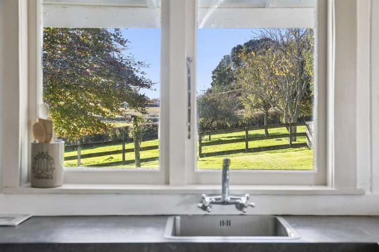 418 Parklands Road Rotoorangi_9