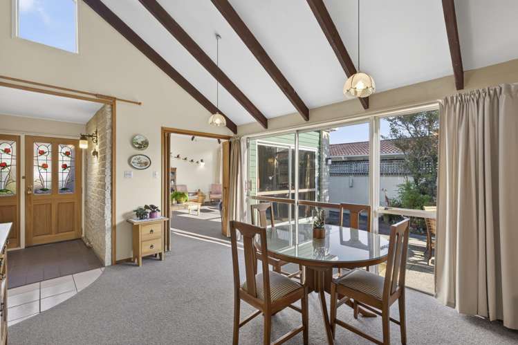 14 Wesley Avenue Frankleigh Park_13