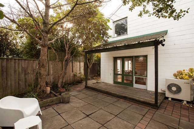 1/16 Rossall Street Merivale_4