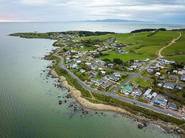 6 & 8 Irwin Street Riverton_3