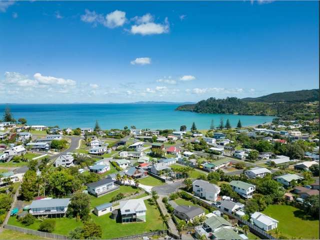 4 Driftwood Lane Hihi_2