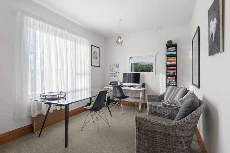 21 South Terrace Darfield_11