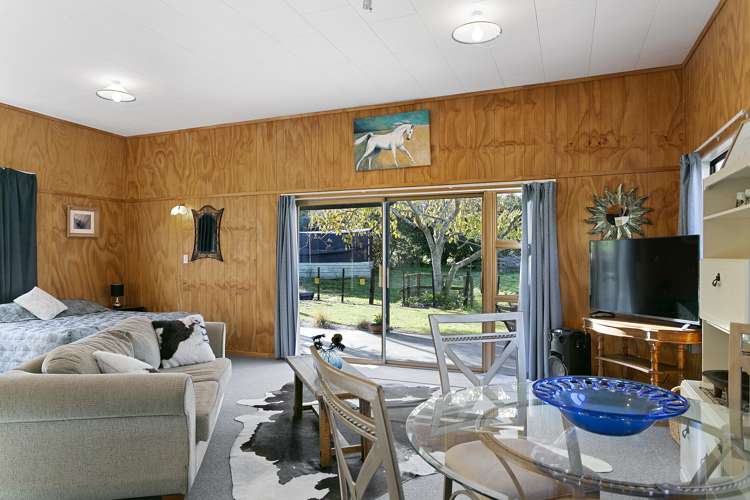 4/864 Whangamata Road Kinloch_24