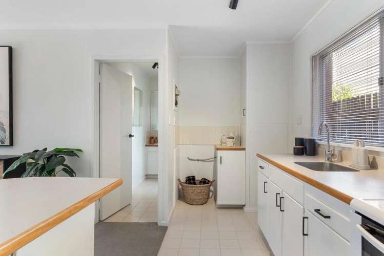 2/12 New Street 1789_7