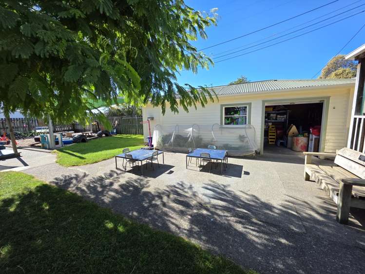 36 Victoria Street Carterton_15