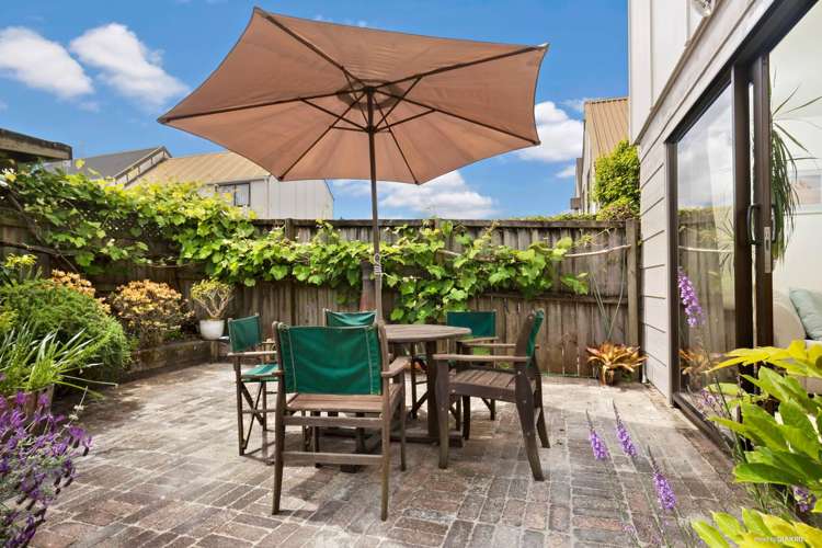 7/9 Ballin Street Ellerslie_13