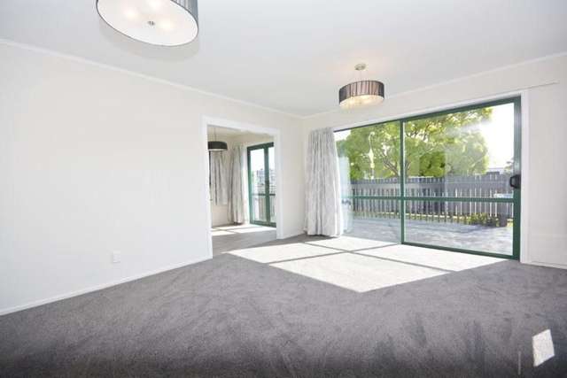 17 Comet Crescent Mangere_3