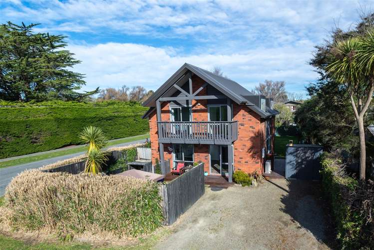 121 Park Terrace Waikuku Beach_1