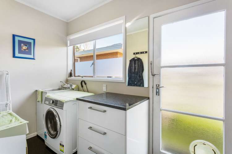 1/6 Manuka Street Orewa_15