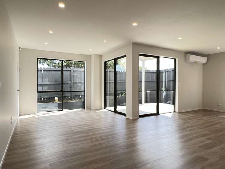 29D Bolton Street Blockhouse Bay_6
