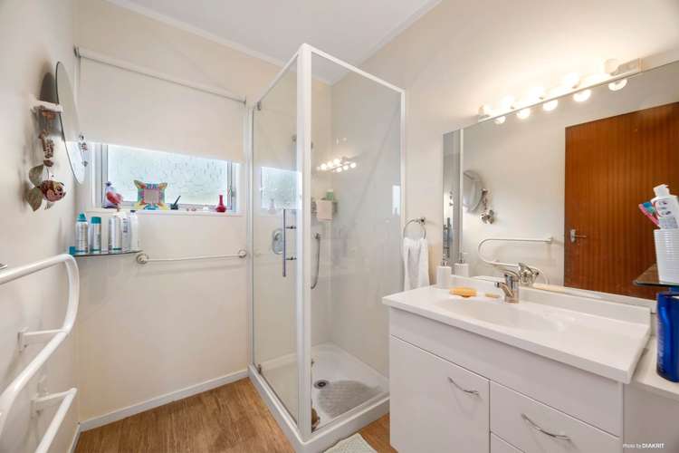 2/81 Shakespeare Road Milford_7