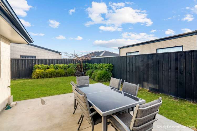 22 Tobollie Drive Rolleston_14