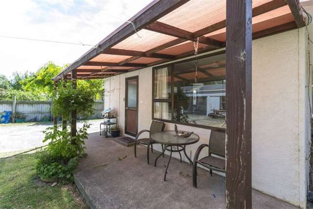 61 Kings Avenue Waikuku Beach_1