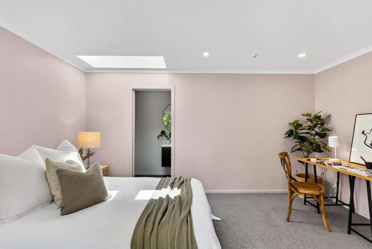 1002 Fitzroy Avenue Mahora_18