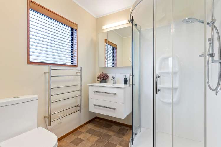 5 Henderson Street Karori_20