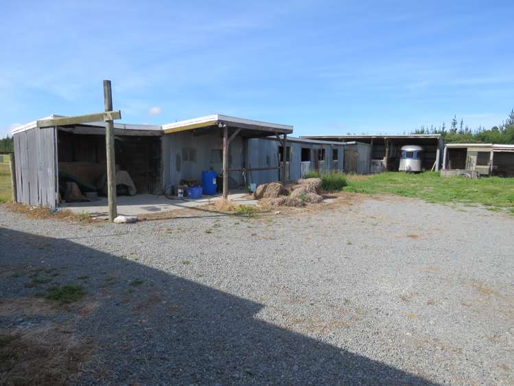 101 Wards Road Chertsey_19