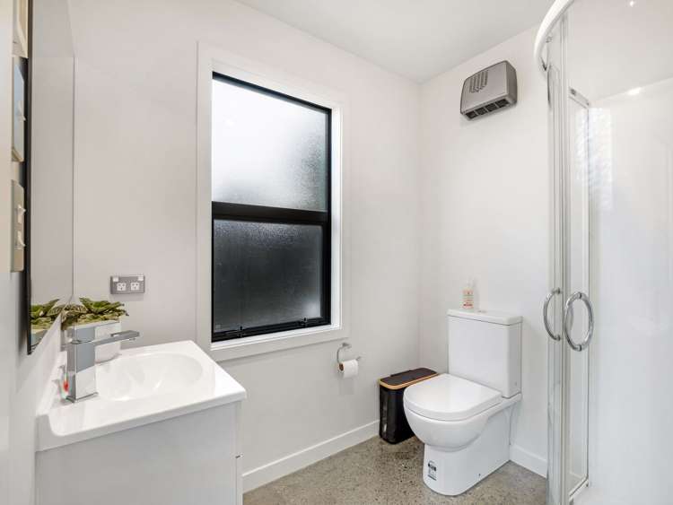 82A Creek Road Allenton_14