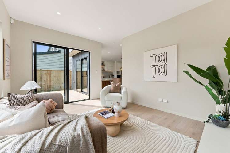 62 Merton Road St Johns_11