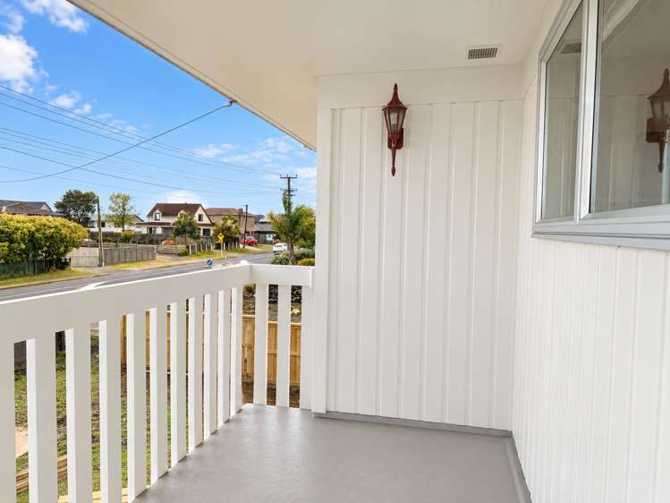 795 Whangaparaoa Road Manly_17