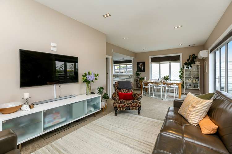 70 Lemon Street New Plymouth Central_12