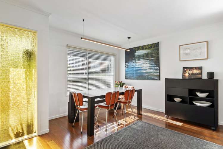 2/193 Lake Road Belmont_9