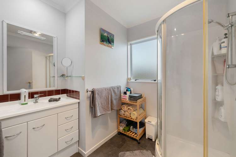 22 Chaucer Street Milton_14