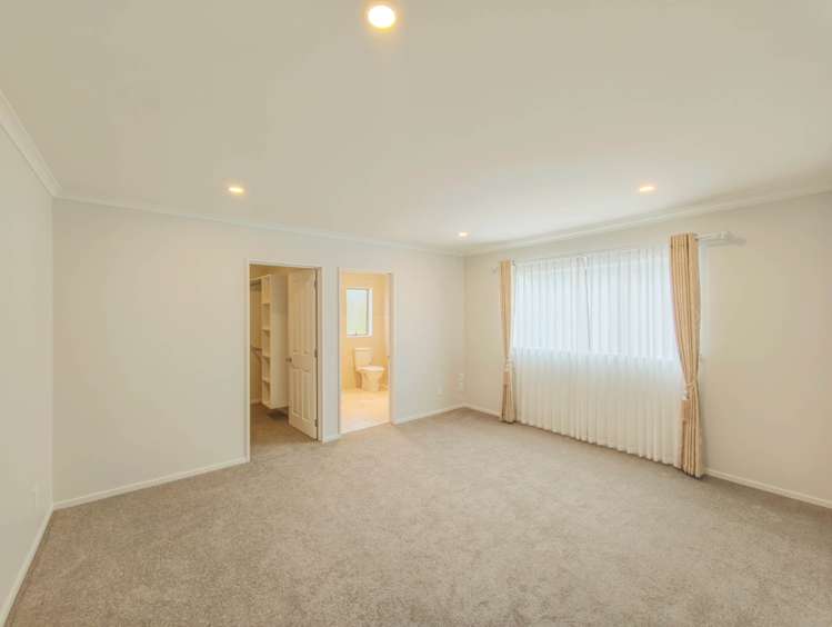 38 Chartwell Avenue Glenfield_12