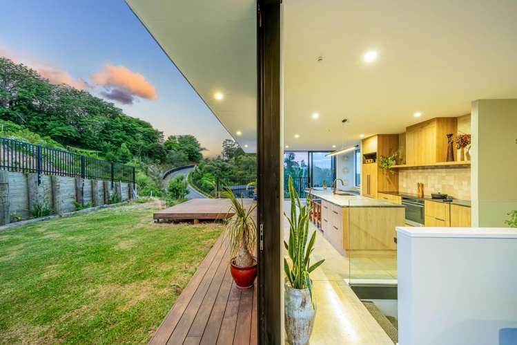 181 Point View Drive East Tamaki Heights_21