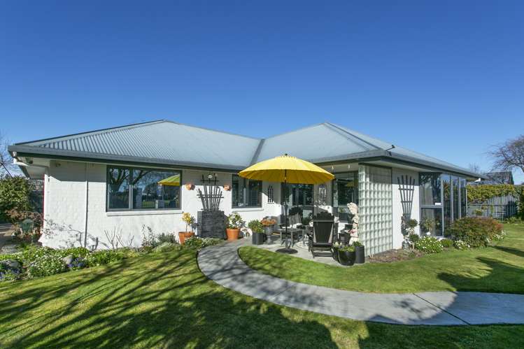 21 Mona Square Ashburton_25