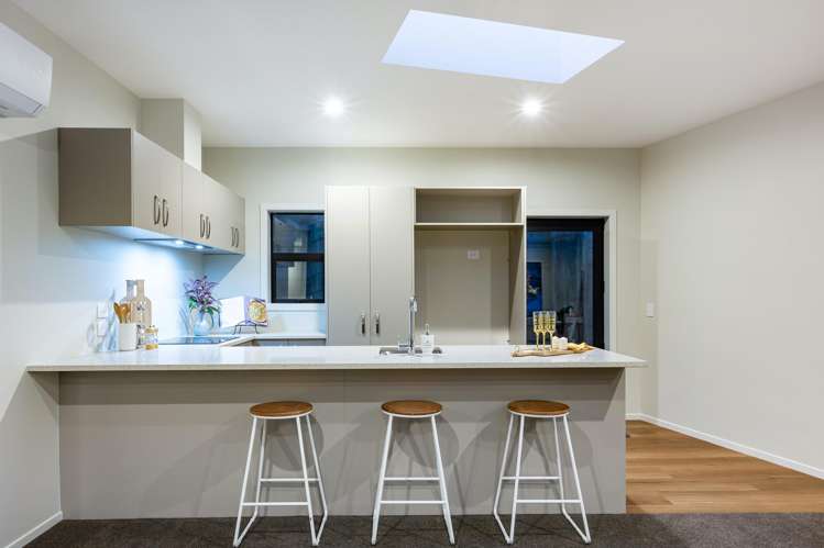 8 Tradewinds Drive Whitby_8