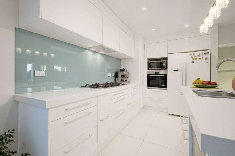 79 Tiriwa Drive Massey_1