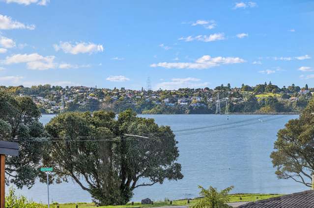 3/1 Seaforth Avenue Mangere Bridge_2