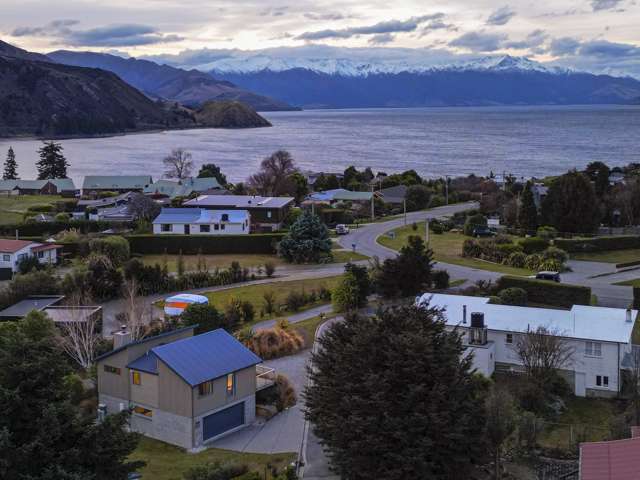 35 Parry Crescent Lake Hawea_2
